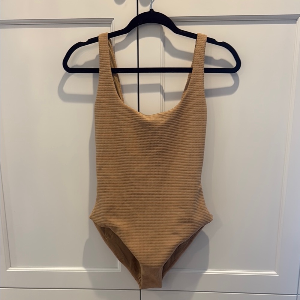 Onia one-piece size M